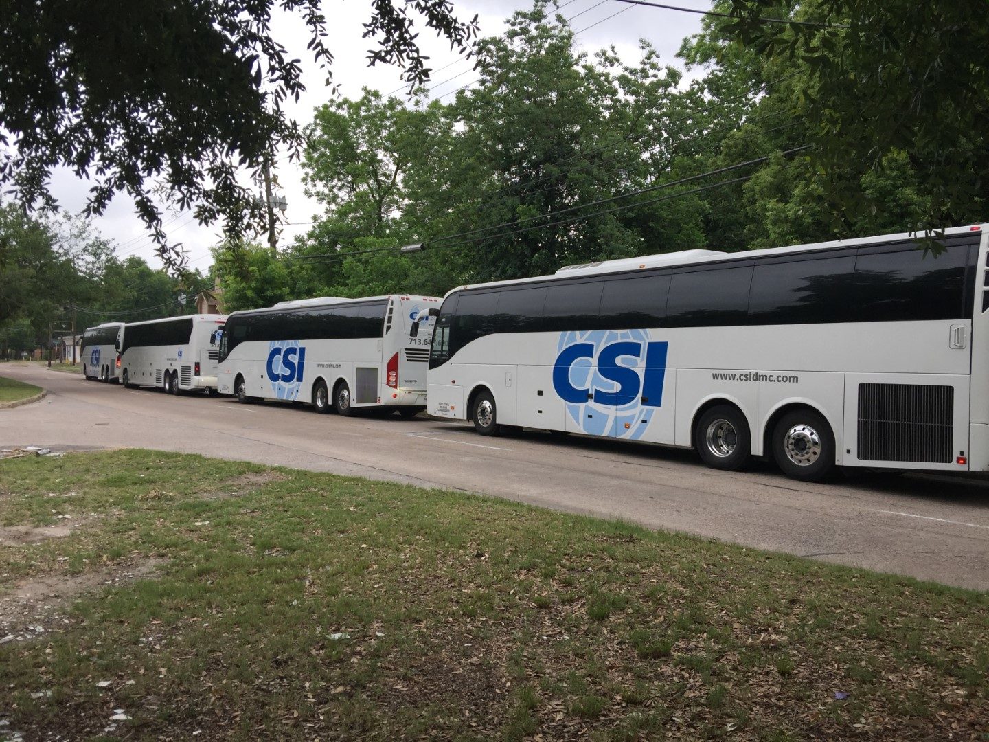5 Reasons to Use a Charter Bus Rental for Your Church Activity