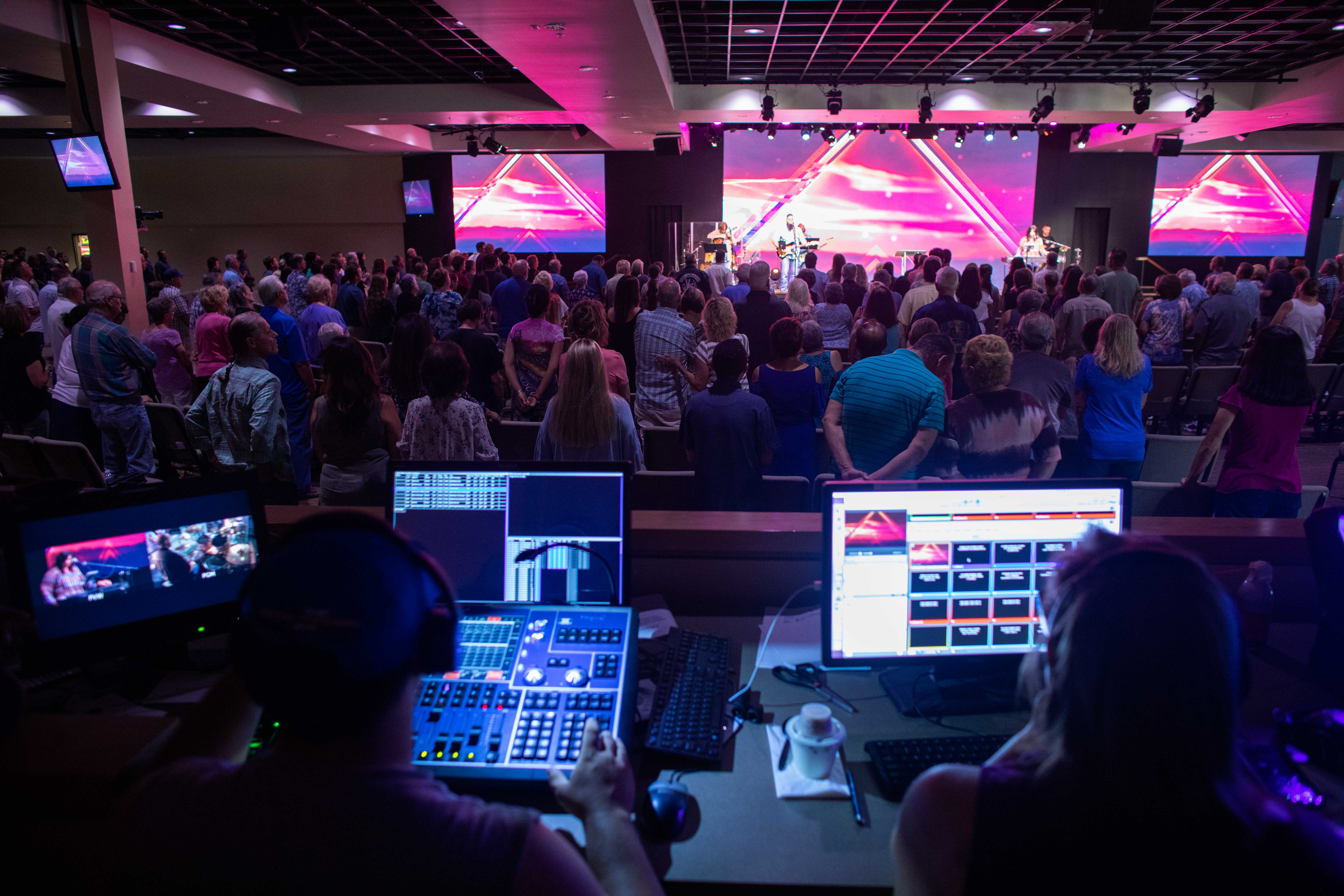 CCI Solutions Upgrades Calvary Chapel with Martin Audio CDD