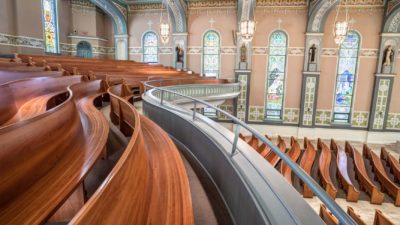 3 Big Benefits of Radius Curved Pews for Your Congregation
