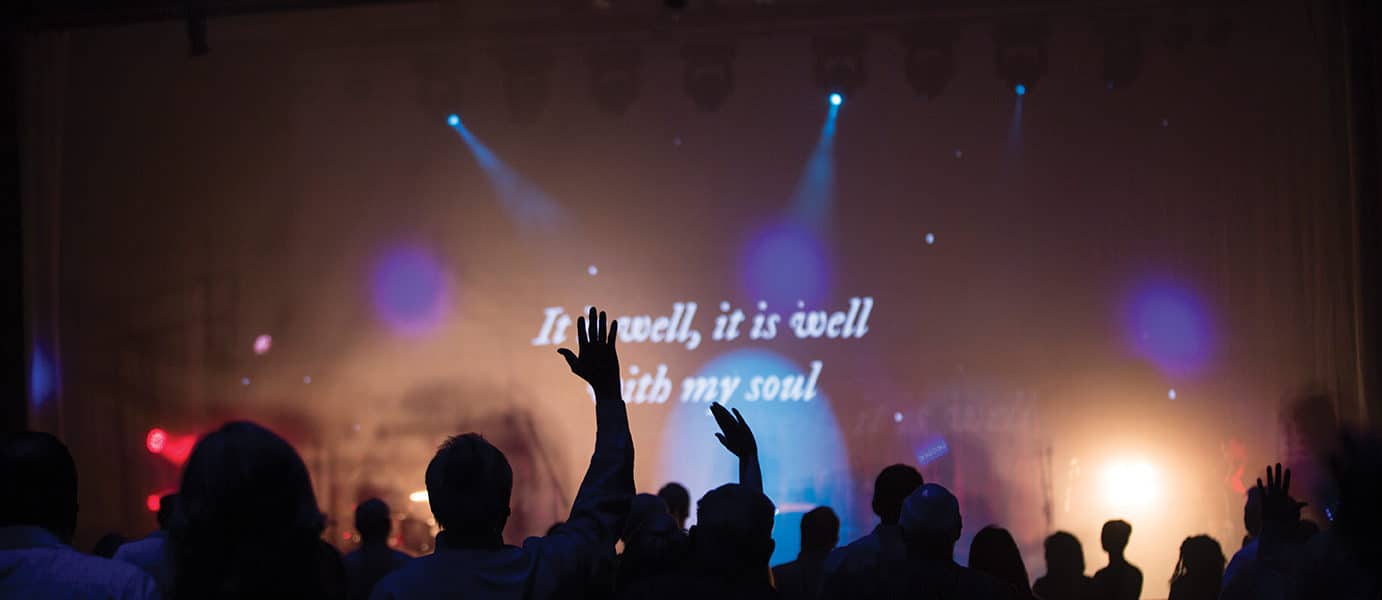4 Ways to Enhance Contemporary Worship with Technology
