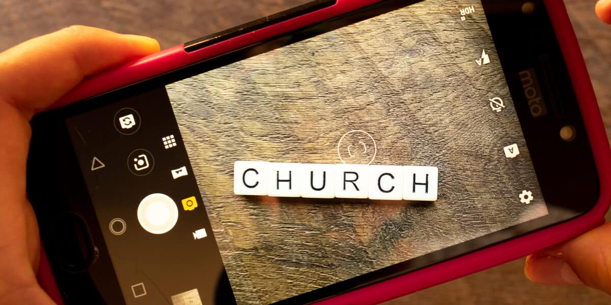 Five Ways a Church App Can Help You Re-Engage After Summer