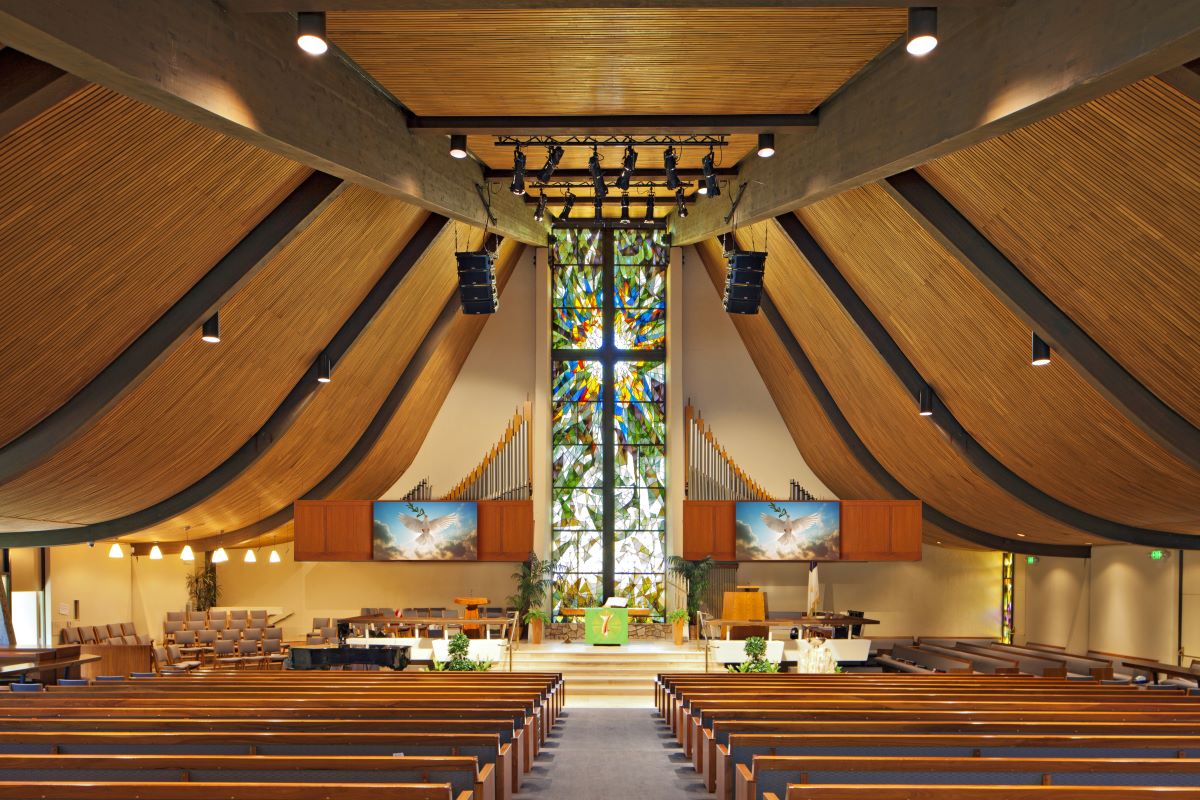 Exploring Innovative Digital Display Options for Houses of Worship