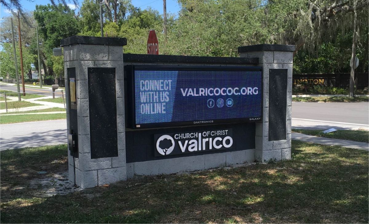 The Power of Signage in Strengthening Religious Communities